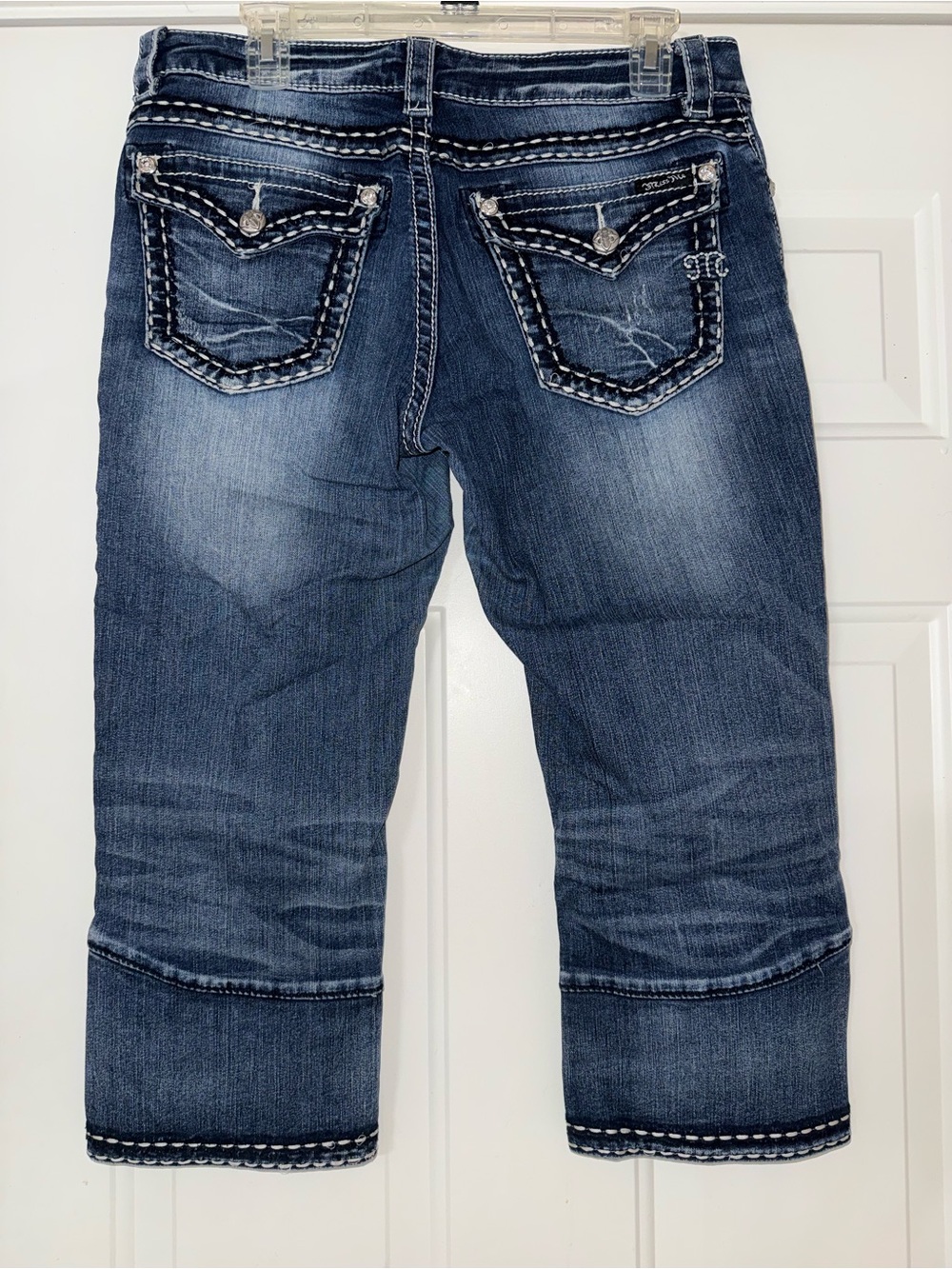 Miss Me Dark Indigo Capri Embellished Jeans - Picture 2 of 4